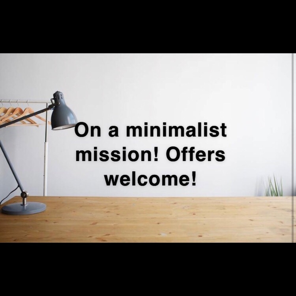 Help me declutter my closet!